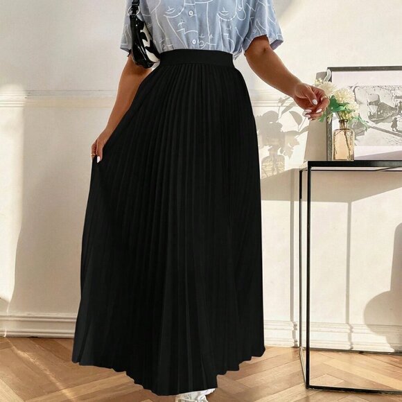 Black Casual Women's Solid Pleated Longline Skirt - Picture 5 of 6